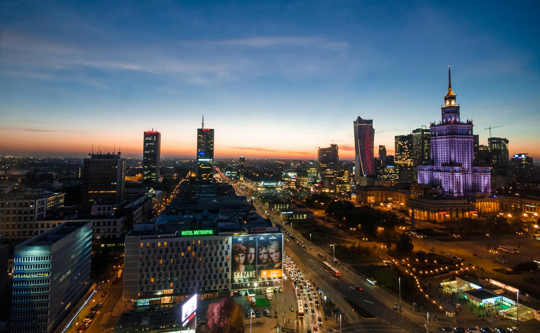 Warszawa nocą - panorama. Zdjęcie własne partnera